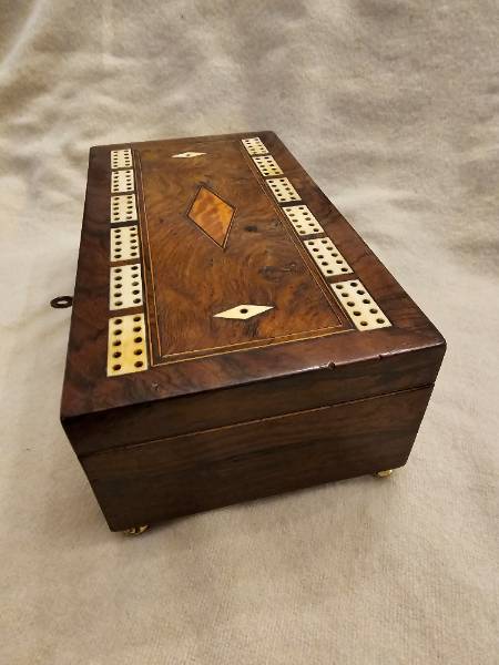 Victorian Rosewood & Walnut Cribbage Compendium